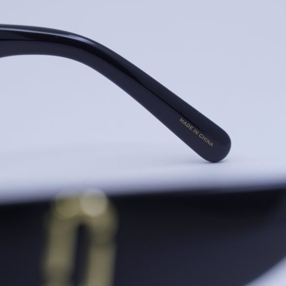 Marc Jacobs MARC 646/S 008A WJ Sunglasses Black Square Frame, Grey Lenses - Picture 7 of 10